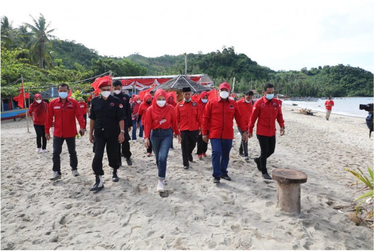 Gerakan menanam pohon bentuk kepedulian PDI Perjuangan menjaga alam