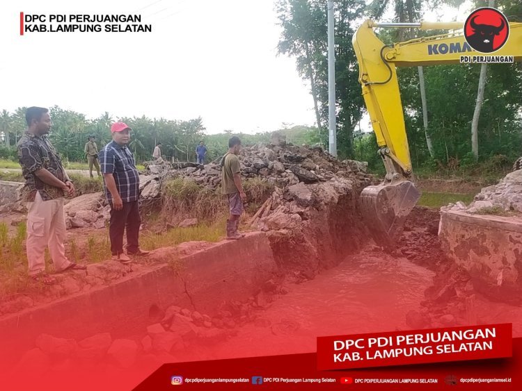 Anggota DPRD Kabupaten Lampung Selatan Fraksi PDI Perjuangan Sulastiono Ucapkan "Terima Kasih" Kepada Bupati Lampung Selatan Atas Terealisasinya Box Culvert